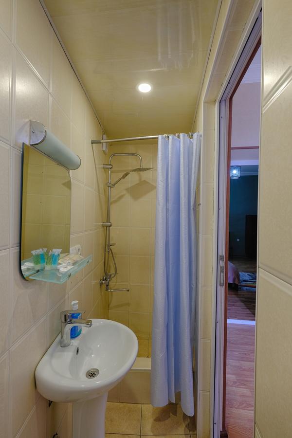 Euphoria Inn Tbilisi Ruang foto
